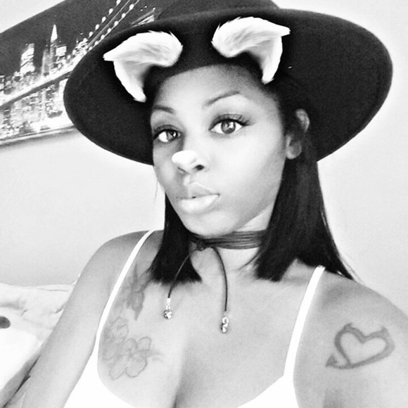 Meet your Posher, Shakeeda - Picture 1 of 1